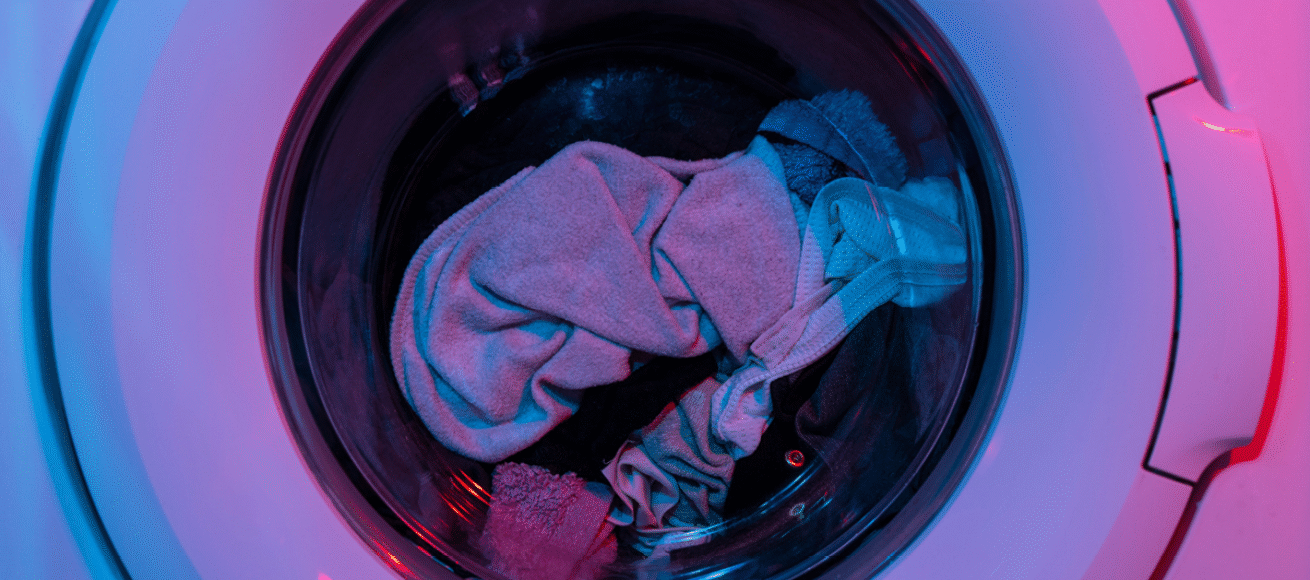 tumble dryer, how to save money using a tumble dryer, drying clotehs, tumble dryer, how to use a tiumble dryer effeiciently, house and garden, home and garden, property, home and property, home and living, property and lifestyle, homeowner, property owner, property maintenance tips, cleaning your roof, move to surrey, move to residential, move to london, move to west sussex, move to berkshire, residential advice, property advice, guildford, woking, elmbridge, twickenham, richmond, ealing, acton, guide to surrey, move to surrey, move to publications, move to residential publications, surrey, south west london, south downs, berkshire, ascot, sunninghill, DIY, home hacks, home improvements, renovate, home renovation, visit surrey,