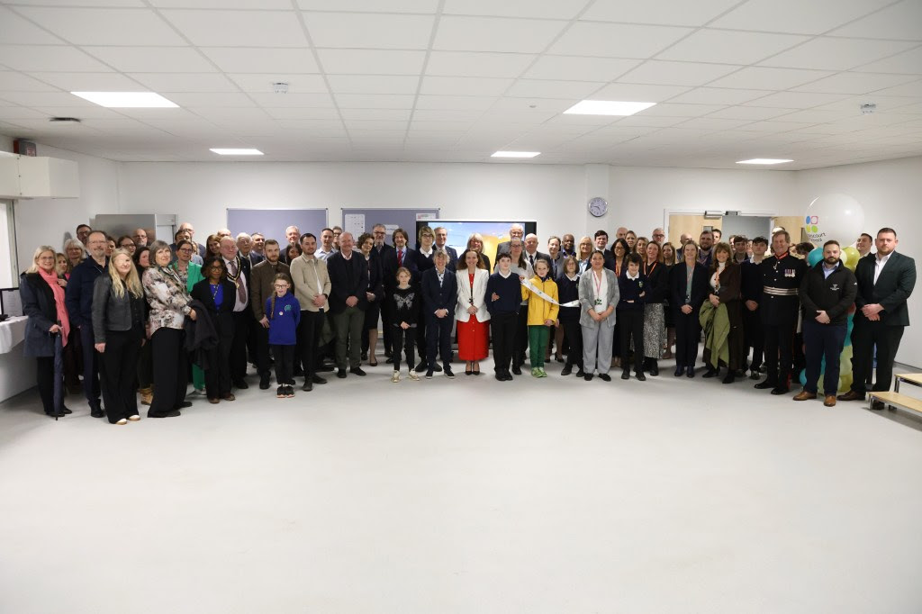 Hopecourt school, sen school, surrey, walton on thames, surrey, surrey county school, vist surrey, move to surrey, whats on in surrey, education in surrey, The Lord Lieutenant of Surrey, Michael More‑Molyneux, Tim Oliver, Leader of Surrey County Council, Richard Poulter, Managing Director at Willmott Dixon, Andy Field, Chair of Bourne Education Trust, 