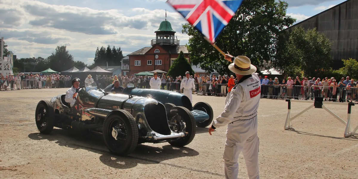 brooklands relived, brooklands festival, motorsport, vintage cars, classic cars, weybridge, surrey, whats on, guide to weybridge, move to weybridge, move to surrey,