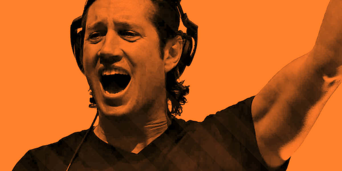 vernon kay, bbc radio 2, dance sounds of the 90s, g live, guildford, surrey. guide to surrey, guide to guildford, guide to whats on, whats on in surrey this september, september 2026, dance, music, things to do in surrey this month, visiti surrey,