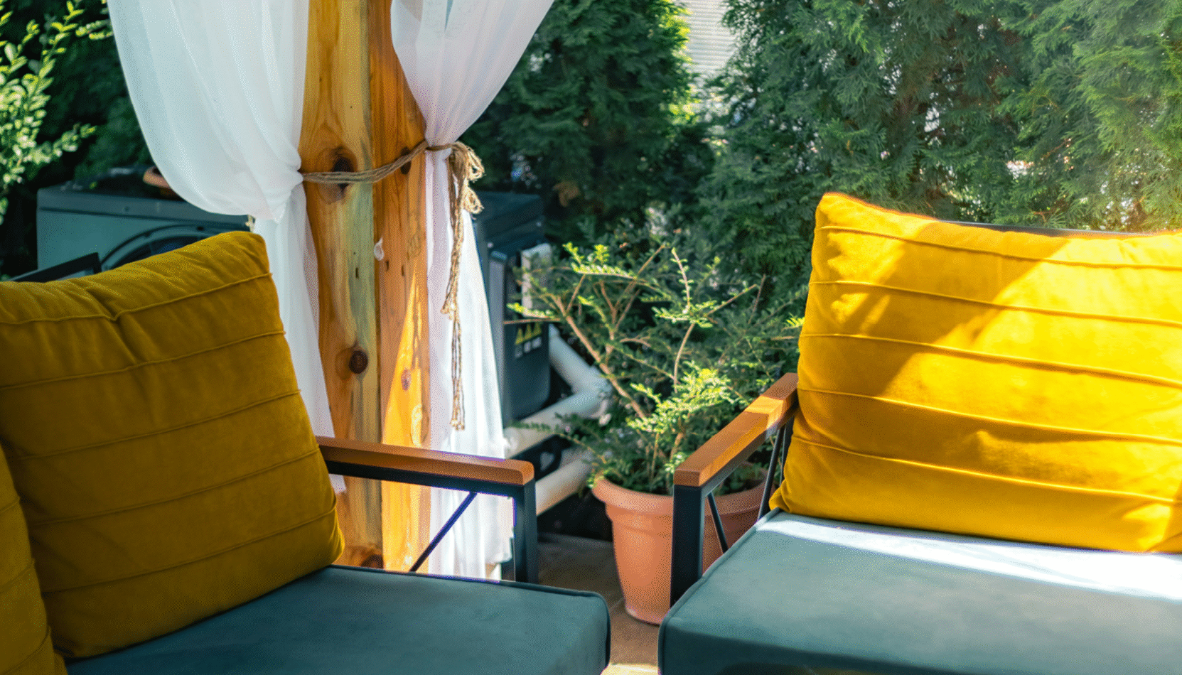 outdoor living trends 2025, latest outdoor living trends, house and garden, home and garden, garden furniture, garden ideas, home and garden, move to, moving house, garden ideas, homeowner, home improvements, home hacks, DIY, move to residential, move to london, move to surrey, move to south downs,