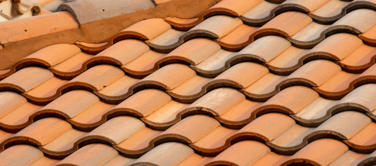 roof, roof tiles, how to make your roof last longer, roof last longer, tips to make your roof last longer, house and garden, home and garden, property, home and property, home and living, property and lifestyle, homeowner, property owner, property maintenance tips, cleaning your roof, move to surrey, move to residential, move to london, move to west sussex, move to berkshire, residential advice, property advice, guildford, woking, elmbridge, twickenham, richmond, ealing, acton, guide to surrey, move to surrey, move to publications, move to residential publications, surrey, south west london, south downs, berkshire, ascot, sunninghill, DIY, home hacks, home improvements, renovate, home renovation, visit surrey,