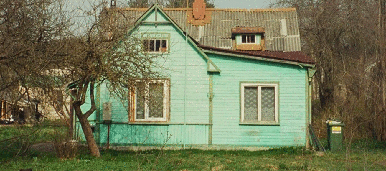 old home, delapidated home, home needs to be modernised, home improvements, house and garden, home and garden, propty, homeowner, home improvements, home hacks, increase the value of your home, move to, move to surrey, move to residential,