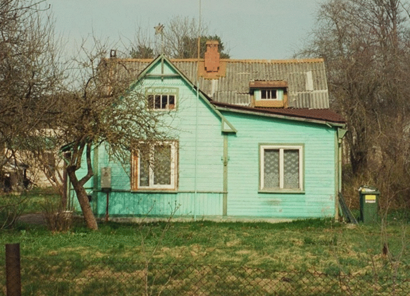 old home, delapidated home, home needs to be modernised, home improvements, house and garden, home and garden, propty, homeowner, home improvements, home hacks, increase the value of your home, move to, move to surrey, move to residential,