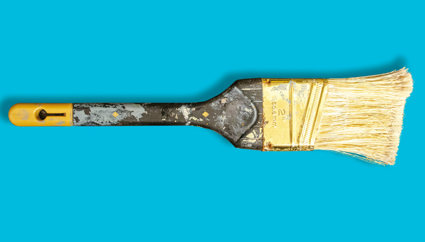 paint brush, paint behiond a radiator, radiator, DIY, house and garden, home and garden, residential advicve, move to residential, move to surrey, renovate, renovation, home improvements, home hacks, property, homeowner, plumbing,