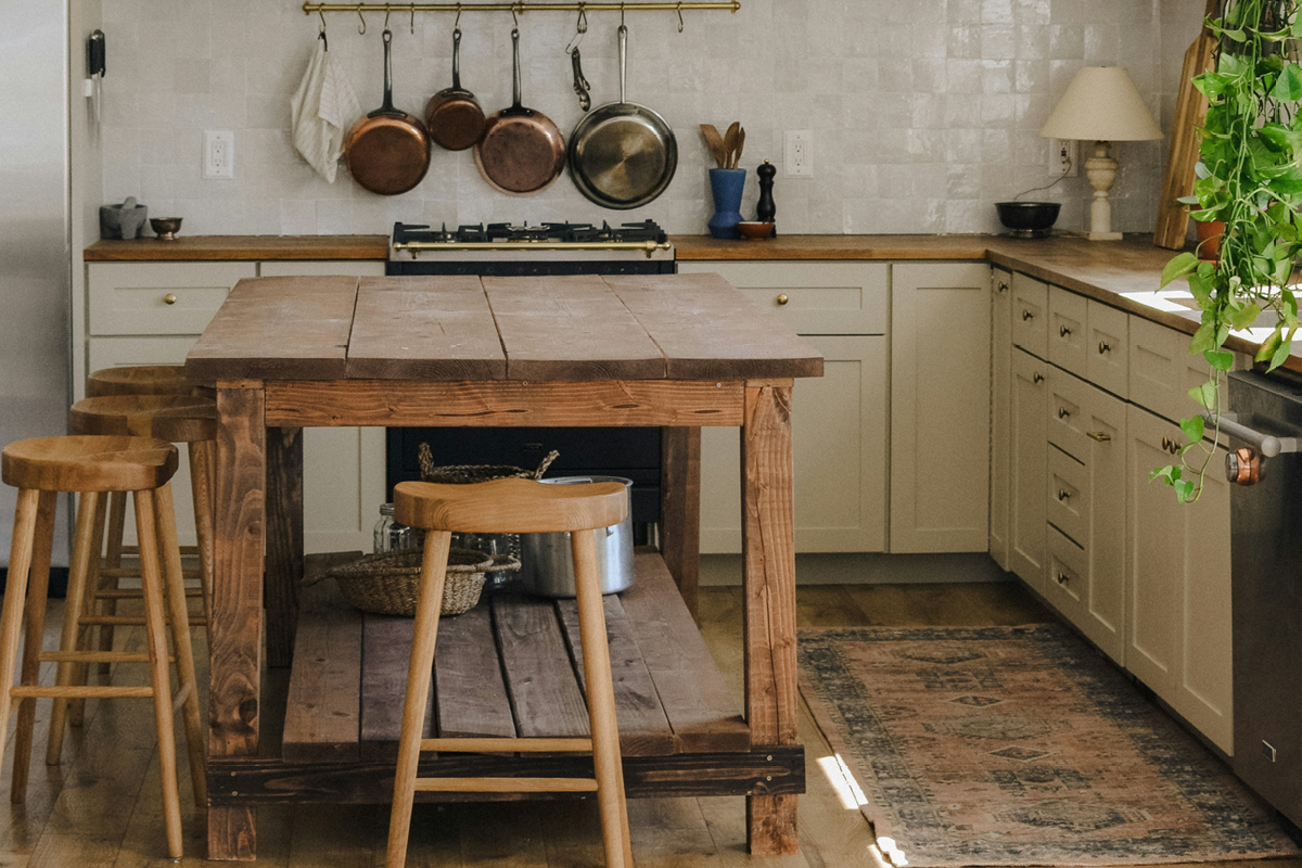 best colours to paint your kitchen, kitchen, interior design, taupe, stone, house and garden, home and garden, move house, moving house, renovate the kitchg,m paint the kitchen, residential advice, property advice, move to residential,