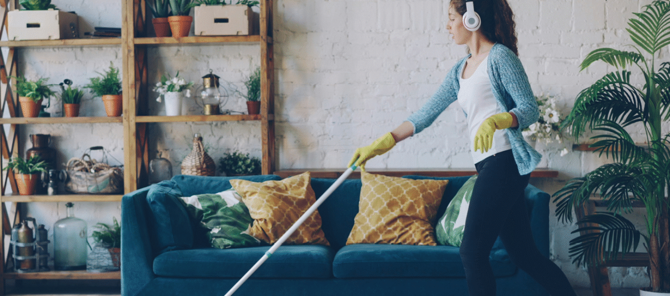 tidy home, tidy mind, wellbeing, home organising, organise your home, house and garden, home and garden, property, home and property, home and living, property and lifestyle, homeowner, property owner, property maintenance tips, cleaning your roof, move to surrey, move to residential, move to london, move to west sussex, move to berkshire, residential advice, property advice, guildford, woking, elmbridge, twickenham, richmond, ealing, acton, guide to surrey, move to surrey, move to publications, move to residential publications, surrey, south west london, south downs, berkshire, ascot, sunninghill, DIY, home hacks, home improvements, renovate, home renovation, visit surrey,