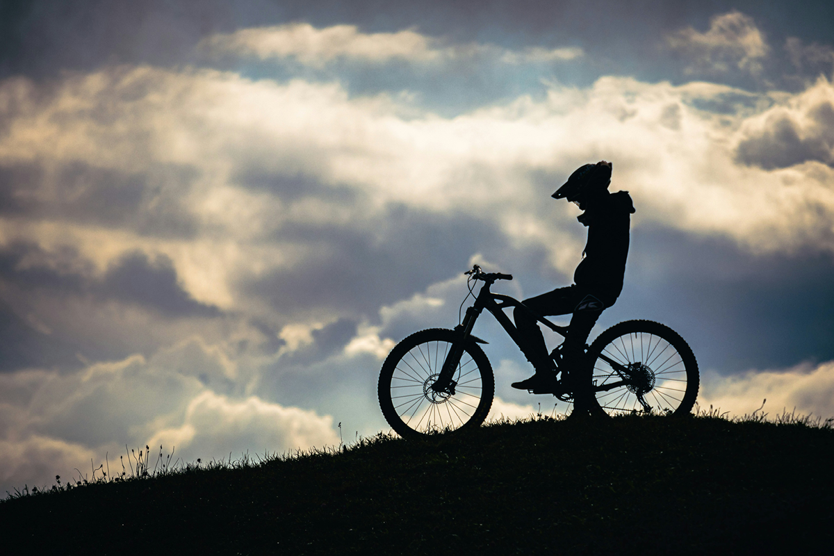 MTB, surrey hills, sports locker, bioke, basketball, football, ice hockey, guide to surrey, guide to whats on, saports in surrey, exercise in surrey, get fit in surrey,