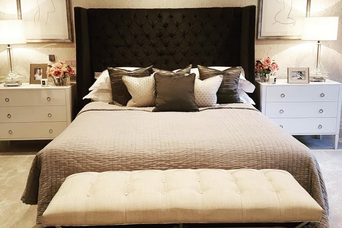 bedroom, tidy bedroom, keri whinney, the bespoke home organiser, housekeeping, housekeeping, surrey, surrey homes, surrey apartments, Airbnb housekeepers, surrey, guildford, godalming, guildford, move to surrey, house and garden, home and garden, homeowner, busy lifestyle, look after my home,