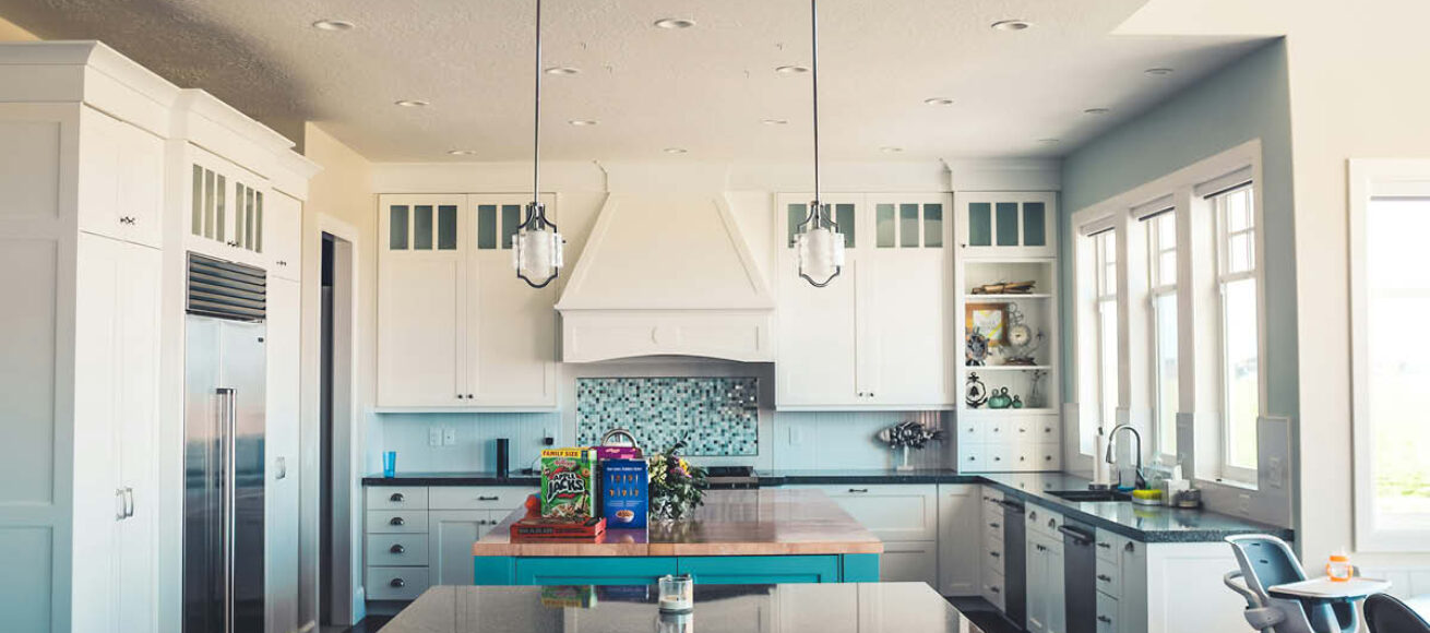 summer housing market, UK property market, surrey property market, buying and selling property in surrey, mortgage advice, dentons mortgages, godalming, move to surrey, move to guildford, move to godalming,