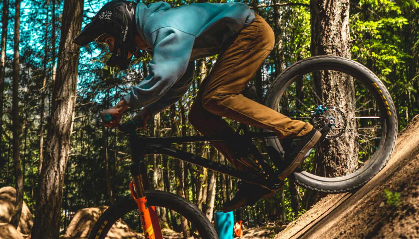 the sports locker, MTB, bike trails, surrey hills, surrey, sports in surrey, off-road biking in surrey, fixtures, evemts, sports events, exercise, exercise in surrey, get fit in surrey, whats on in surrey, guide to surrey, guide to whats on in surrey, sports in surrey,
