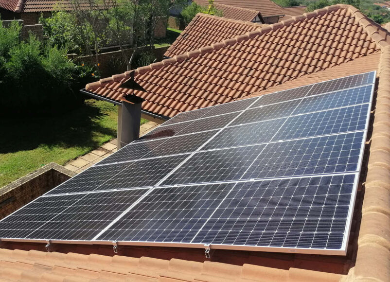 green homes, energy efficient homes, porpoerty investment, mortgage, mortgage in godalming, buying a home in Surrey, move to surrey, solar panels home, buying energy efficient property in surrey, move to surrey, move to guildford, move to godalming, move to residential, residential,