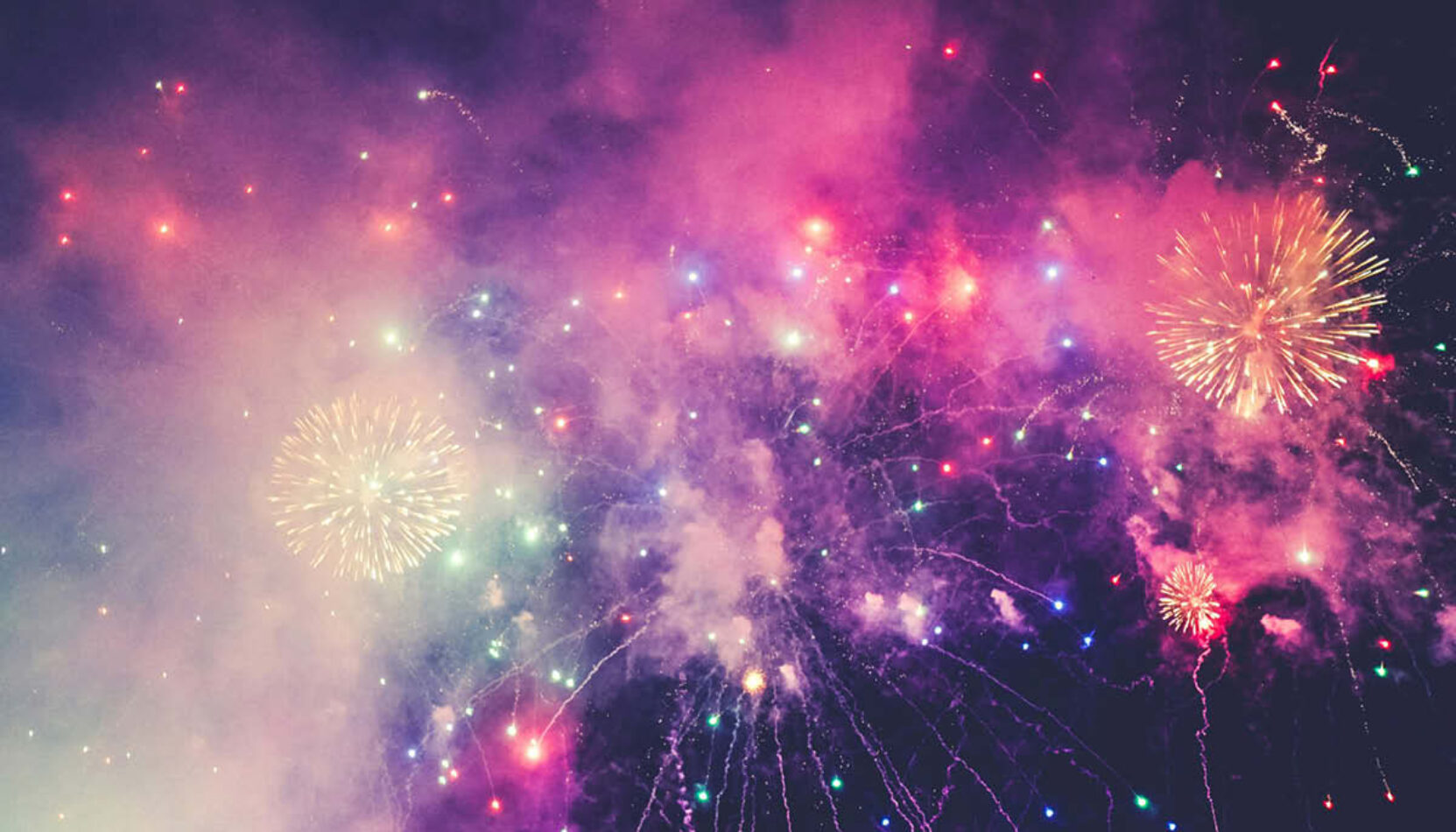 bonfire night surrey, the best fireworks in surrey, watch fireworks in Surrey, remember remember the 5th november, guy fawkes night, whats on in surrey, bonfires and fireworks in surrey,