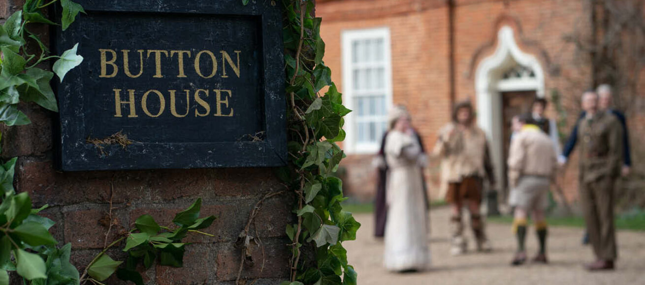 Ghosts, BBC, Button House, Ghosts film, west horsley place, surrey, filming locations, drive in cinema, comedy, halloweeen,